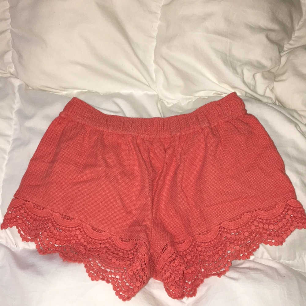 Super cute coral shorts!